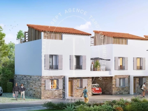 Écrin de Verdure en Hyper-Centre : Maisons de Ville Neuves avec Toit-Terrasse et Spa