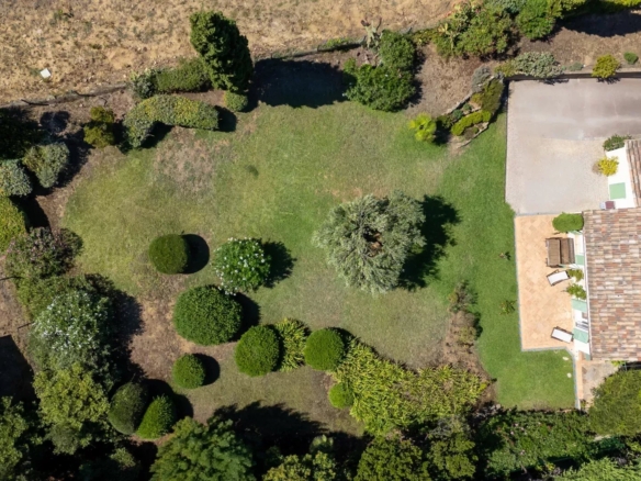 Nue-propriété d'une maison au Capon