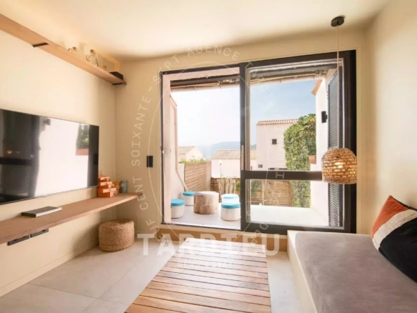 Appartement centre-ville, accès piscine