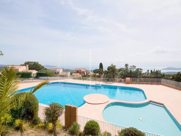 Appartement avec piscine