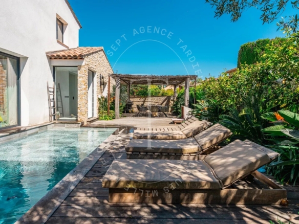 Villa en plein centre ville à Saint-Tropez