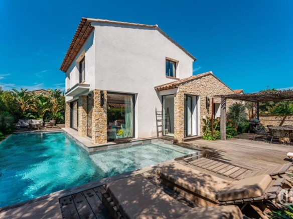 Villa en plein centre ville à Saint-Tropez