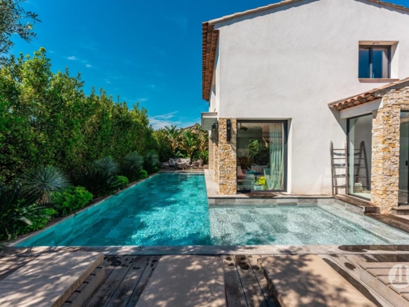 Villa en plein centre ville à Saint-Tropez