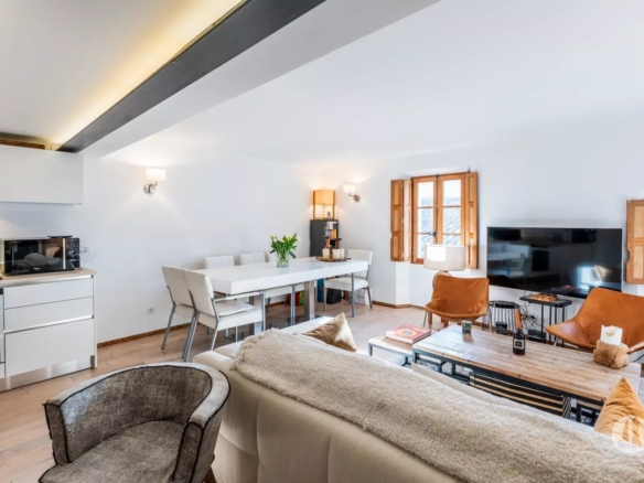 Charmant appartement en plein coeur du village