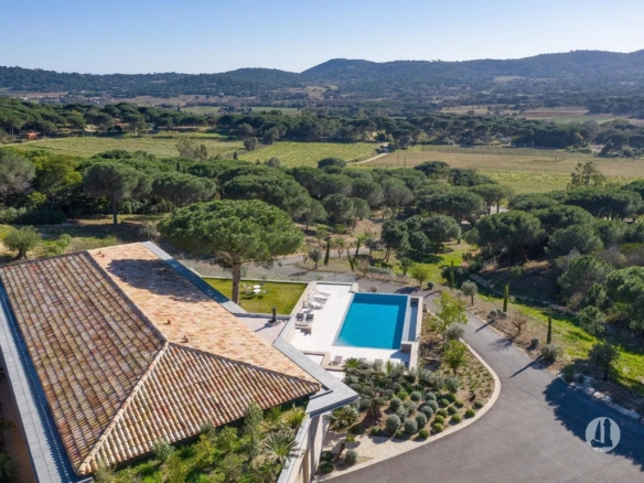 Villa Contemporaine sur Ramatuelle