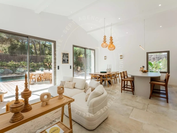 Villa 5 chambres, plage des Salins à Pied