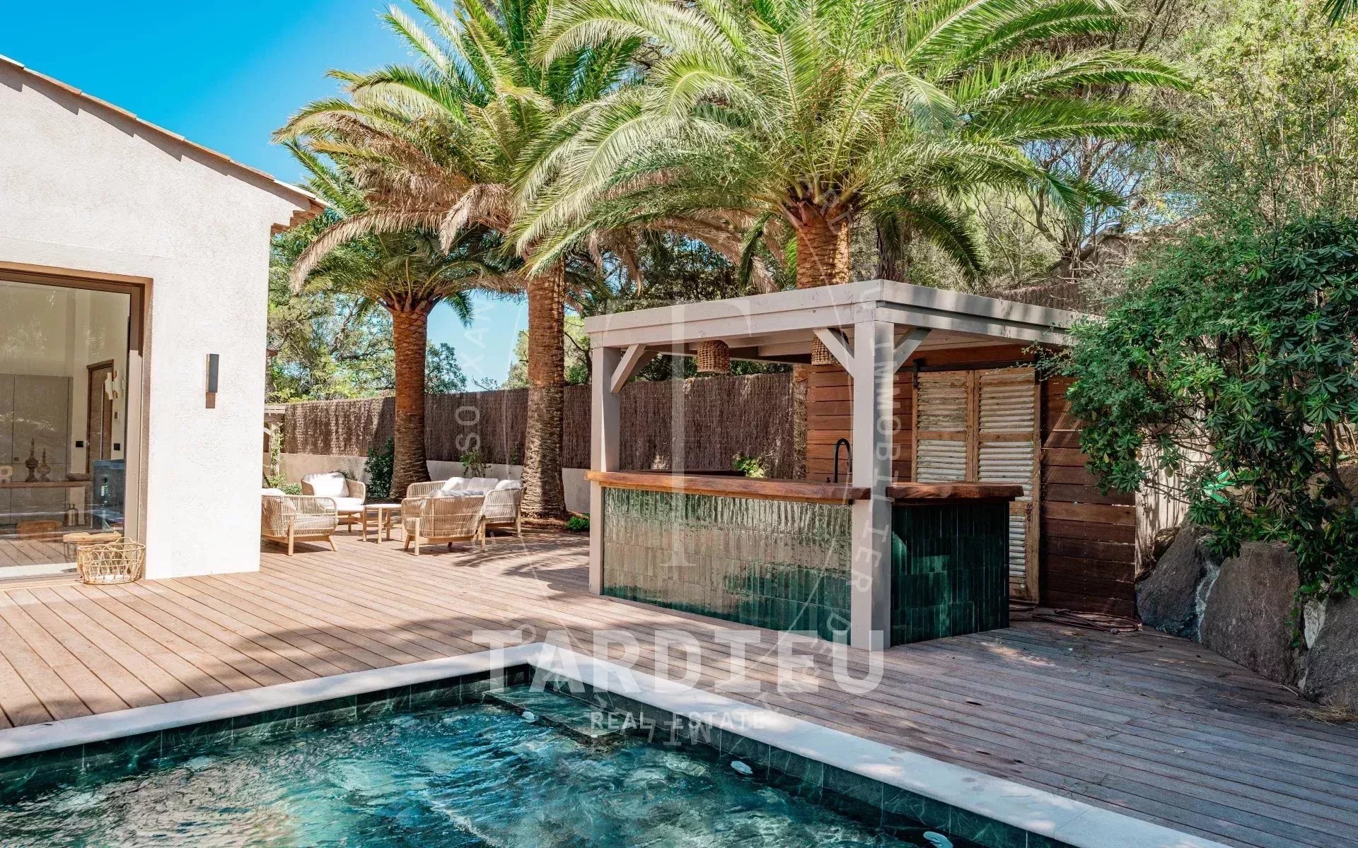 Villa 5 Chambres Proche des Salins