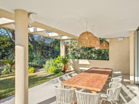 Villa Neuve à Saint-Tropez