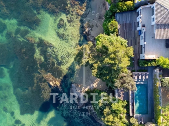 Villa rénovée, accès mer, Saint-Tropez