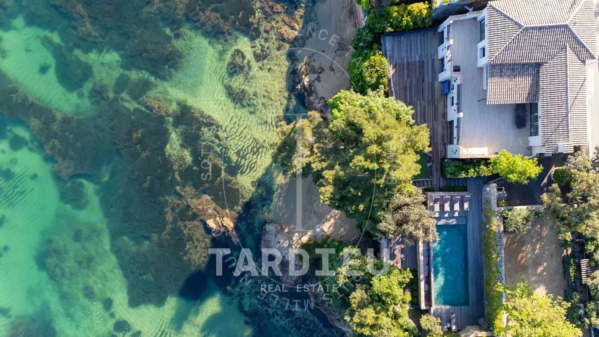 Villa rénovée, accès mer, Saint-Tropez