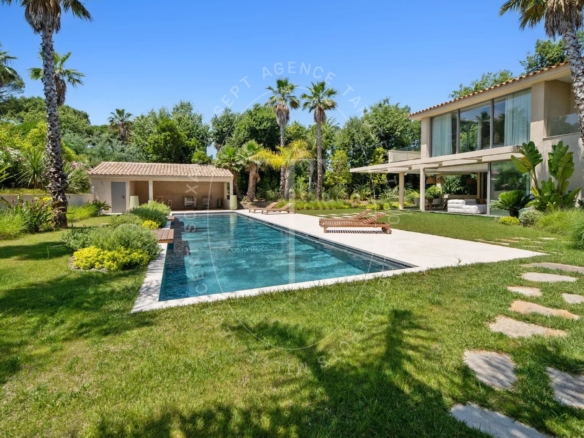 Villa Neuve à Saint-Tropez