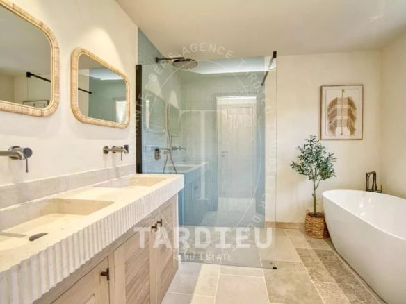 Ramatuelle L'Escalet : Villa avec piscine