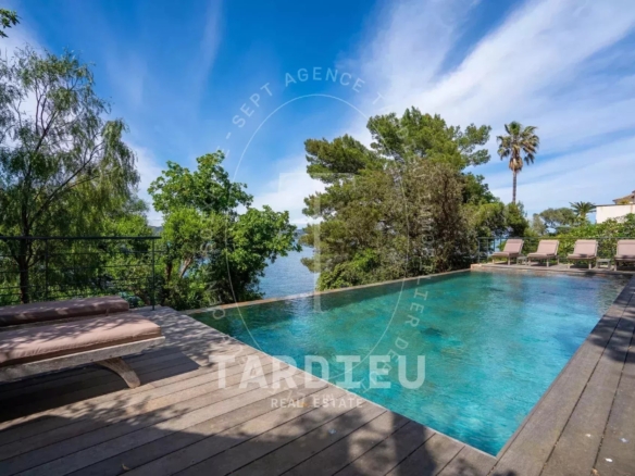 Villa rénovée, accès mer, Saint-Tropez