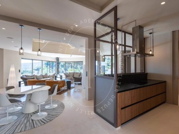 Villa Contemporaine sur Ramatuelle