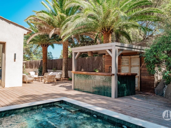 Villa 5 chambres, plage des Salins à Pied