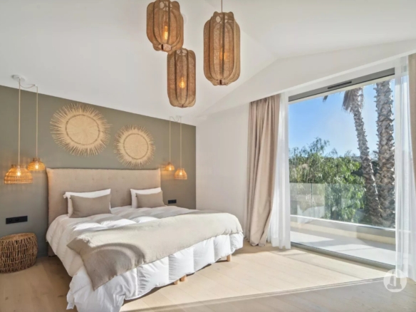 Villa Neuve à Saint-Tropez