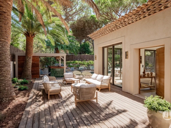Villa 5 chambres, plage des Salins à Pied