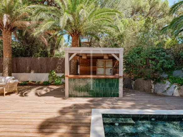 Villa 5 Chambres Proche des Salins