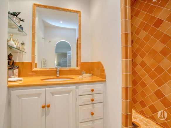 EXCLUSIVITE DUPLEX - CENTRE SAINT TROPEZ
