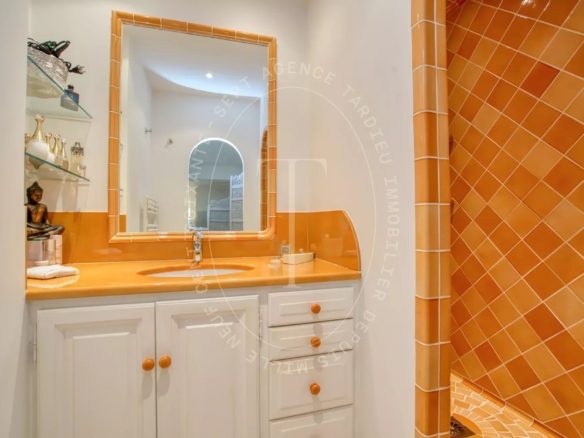 EXCLUSIVITE DUPLEX - CENTRE SAINT TROPEZ