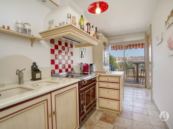 APPARTEMENT ROOF TOP -SAINT-TROPEZ