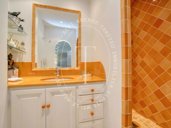 DUPLEX D'EXCEPTION - AU CŒUR DE SAINT-TROPEZ