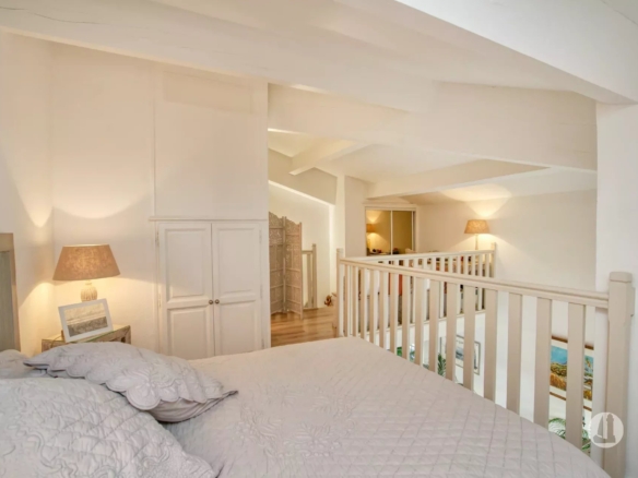 EXCLUSIVITE DUPLEX - CENTRE SAINT TROPEZ