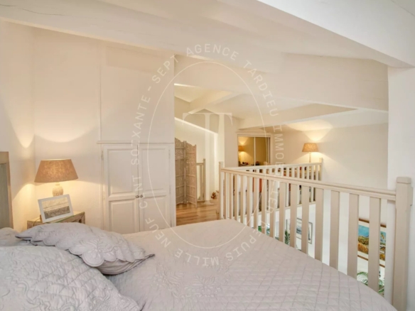 EXCLUSIVITE DUPLEX - CENTRE SAINT TROPEZ