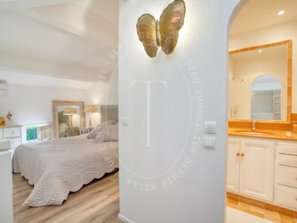 EXCLUSIVITE DUPLEX - CENTRE SAINT TROPEZ