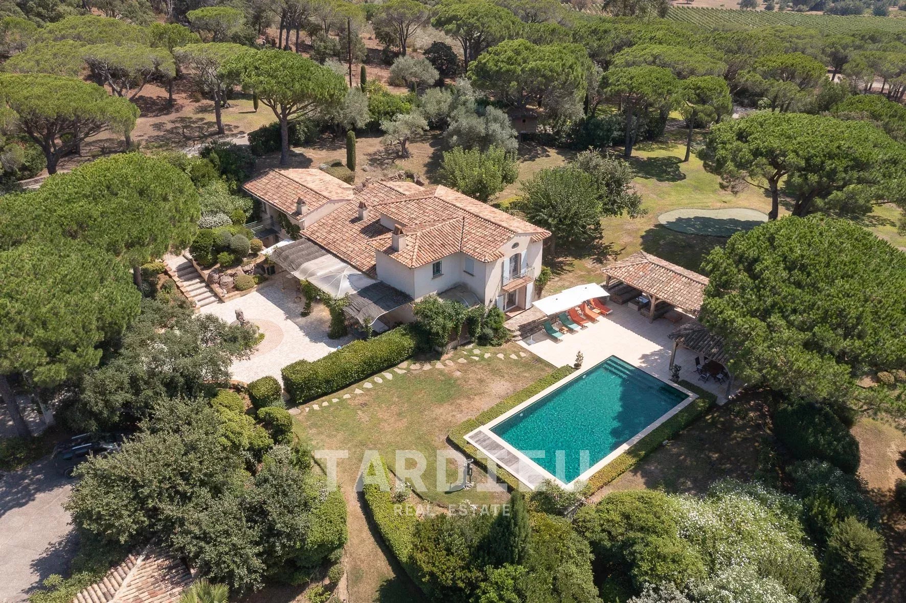 RAMATUELLE - Propriété au coeur d'un havre de paix