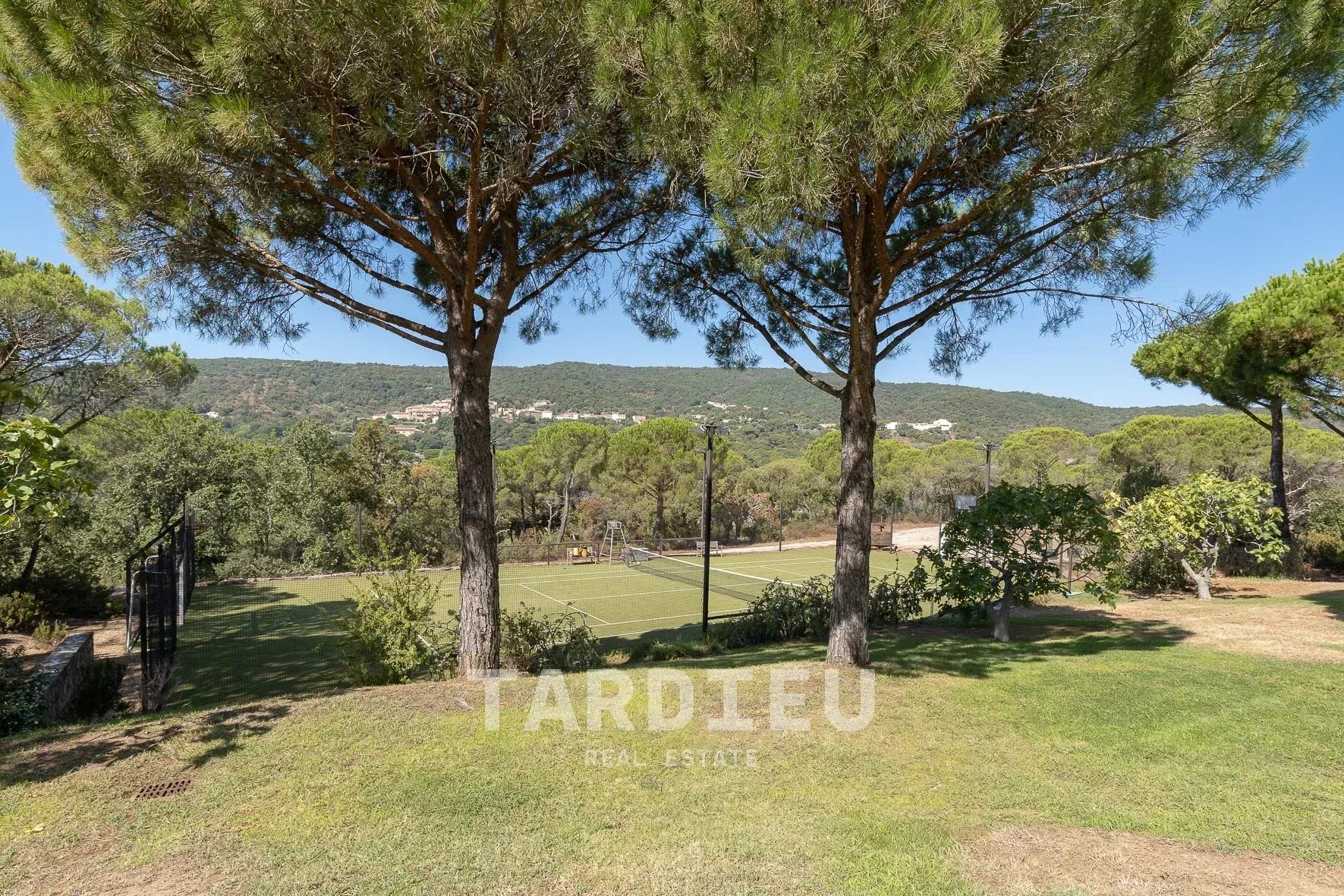 RAMATUELLE - Propriété au coeur d'un havre de paix