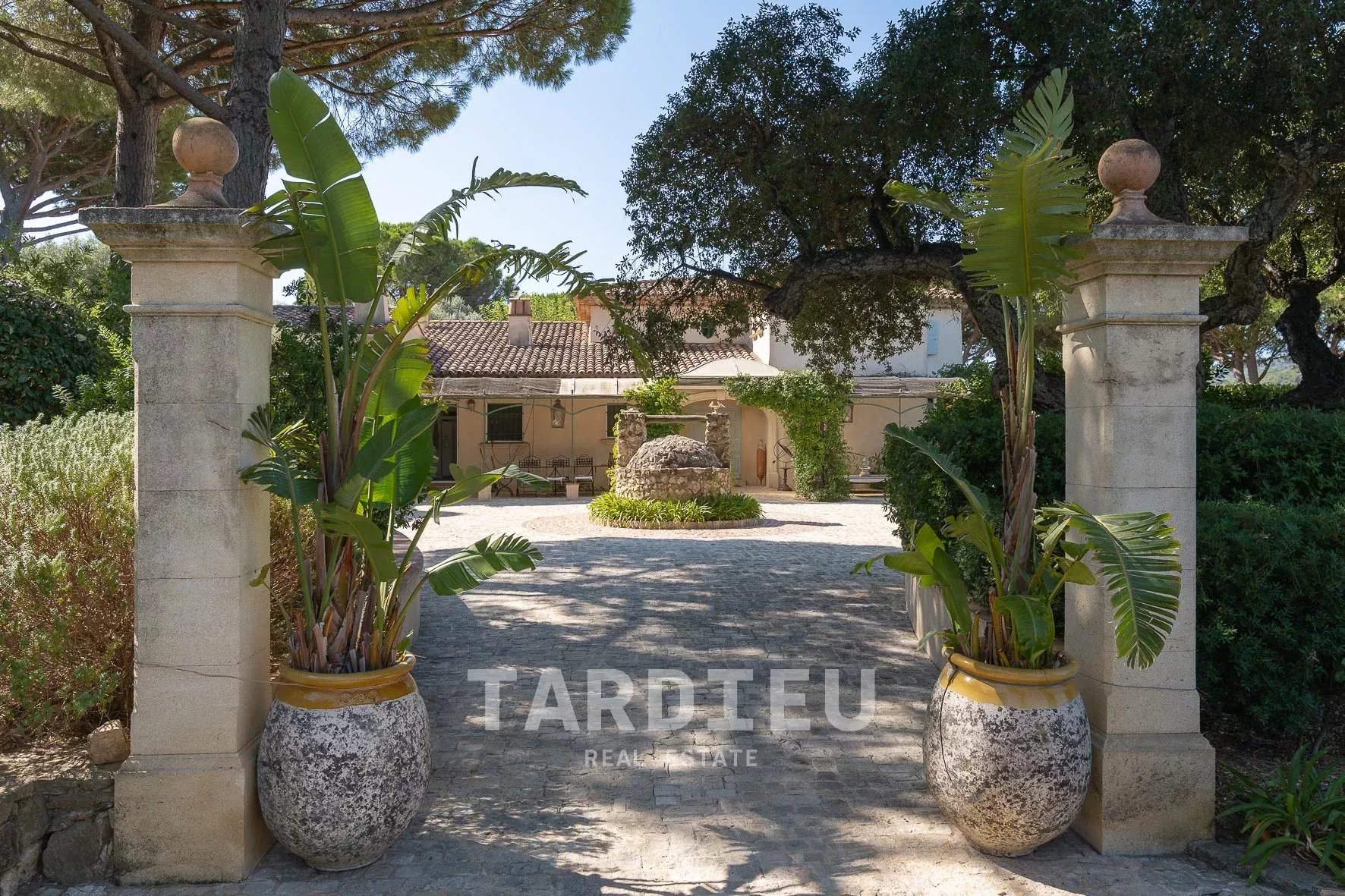 RAMATUELLE - Propriété au coeur d'un havre de paix