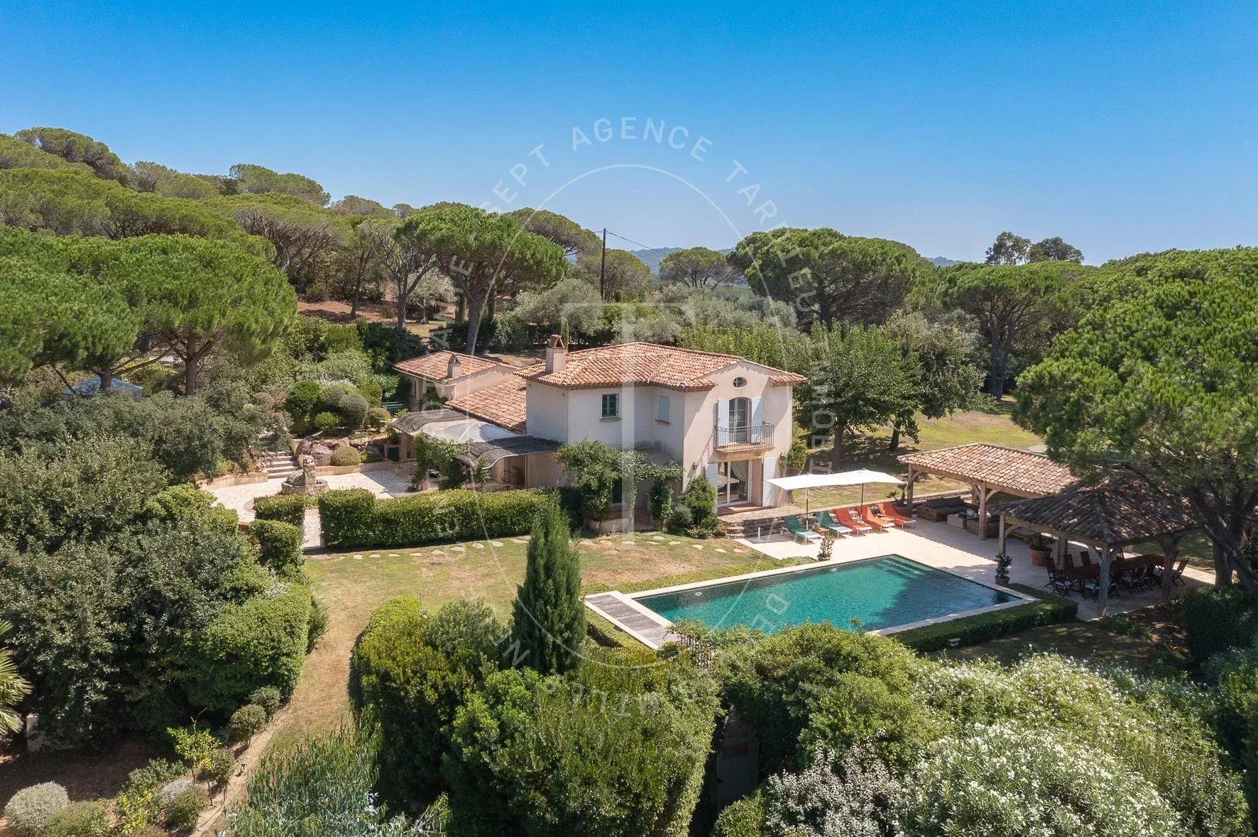 RAMATUELLE - Propriété au coeur d'un havre de paix