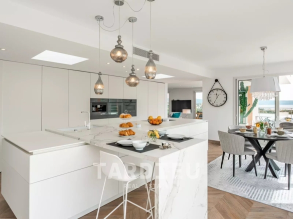 Penthouse vue mer, terrasse 50m²