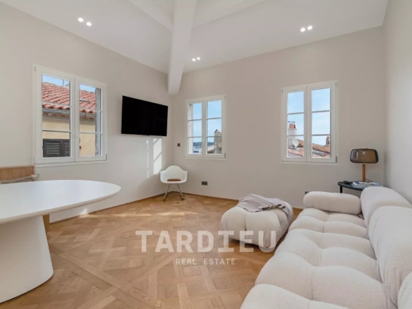 Maison rénovée, cœur de La Ponche