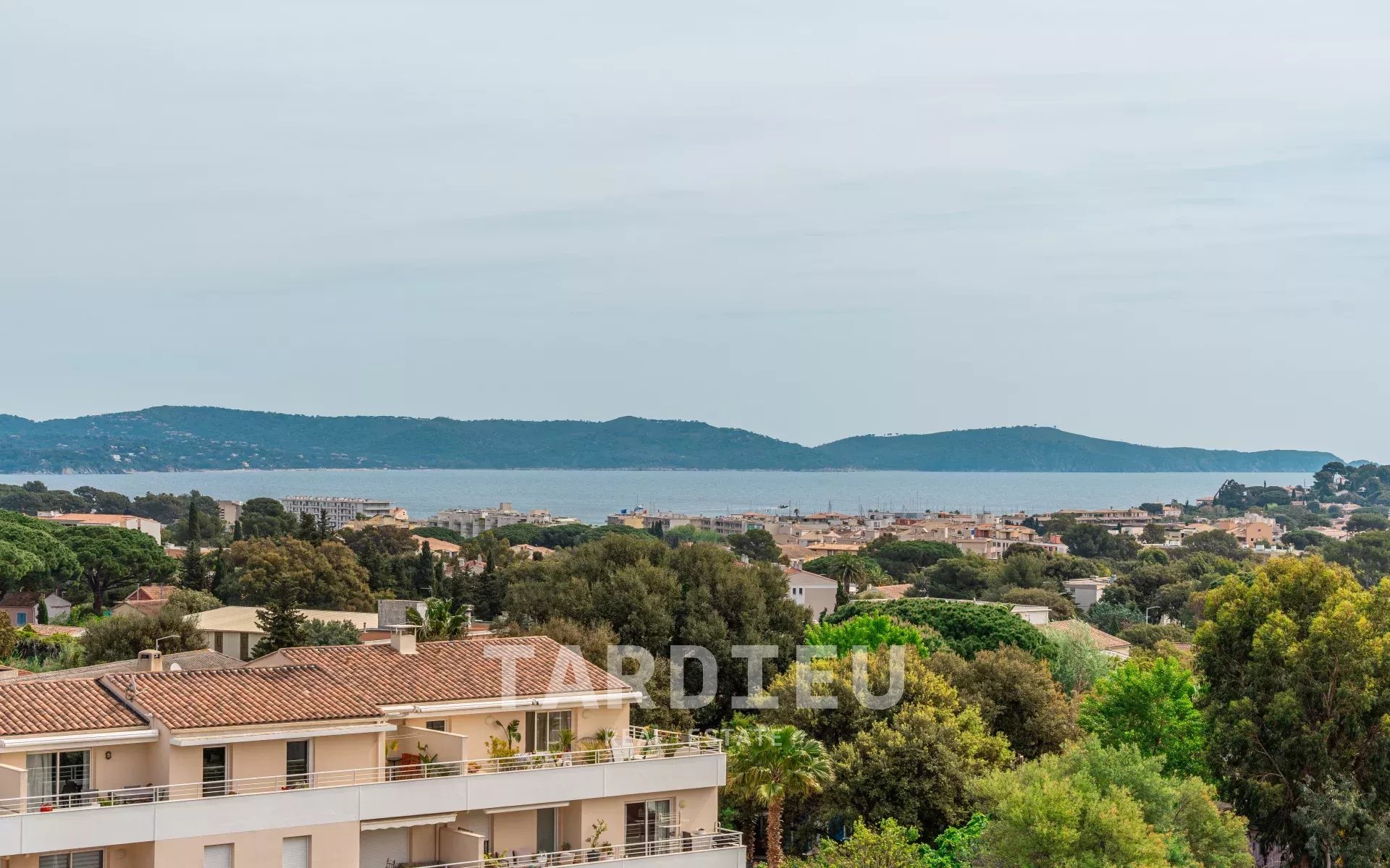 Penthouse vue mer, terrasse 50m²