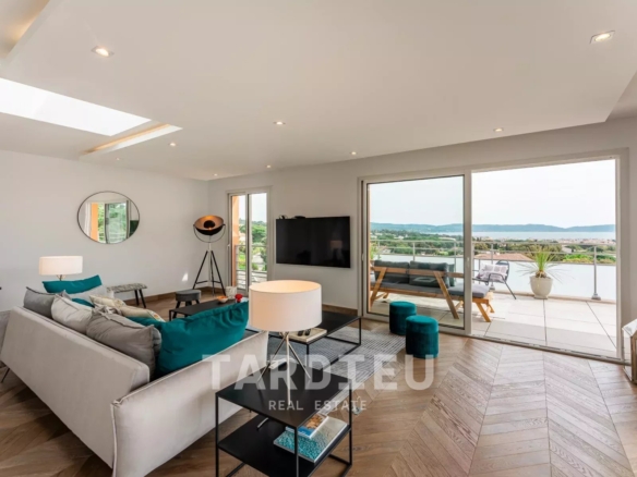 Penthouse vue mer, terrasse 50m²