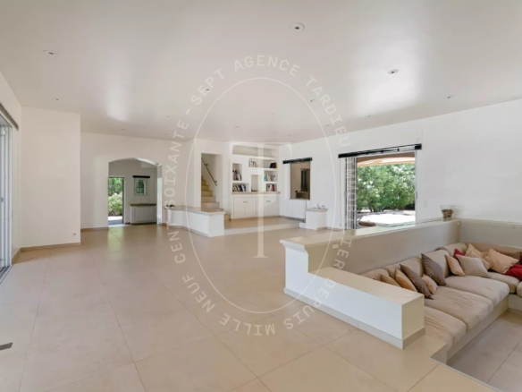 VILLA AUX PARCS DE SAINT-TROPEZ