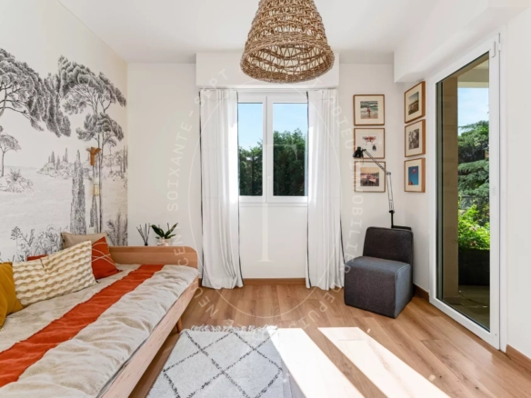 APPARTEMENT AVEC TERRASSE