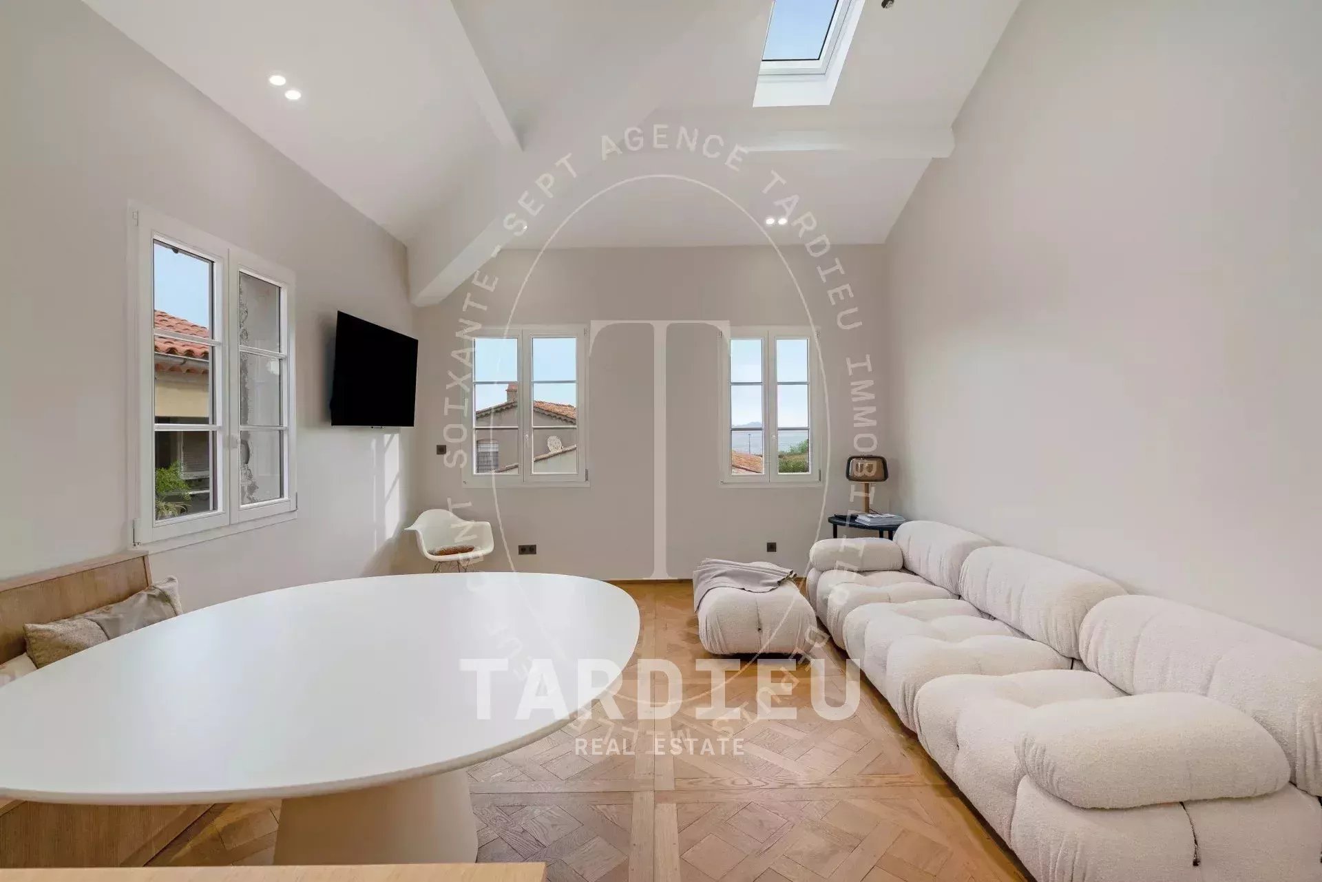 Maison rénovée, cœur de La Ponche