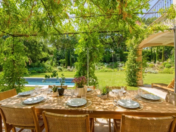 Deux villas d’exception au cœur de Saint-Tropez