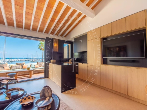 Superbe appartement avec vue sur le port - Marines de Cogolin