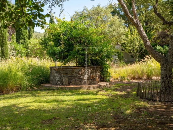 Gassin – Villa de charme dans un esprit campagne et prestations haut de gamme