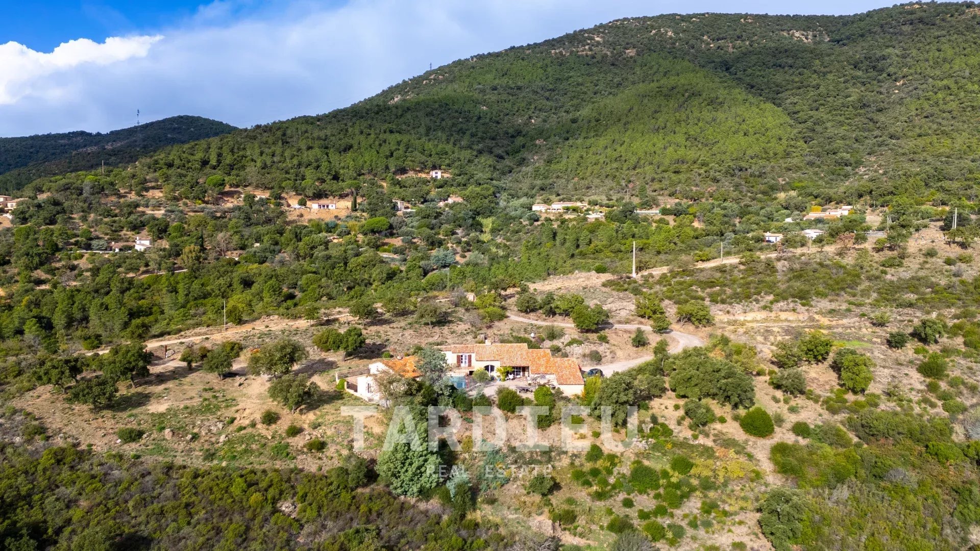 Maison provençale avec vue mer