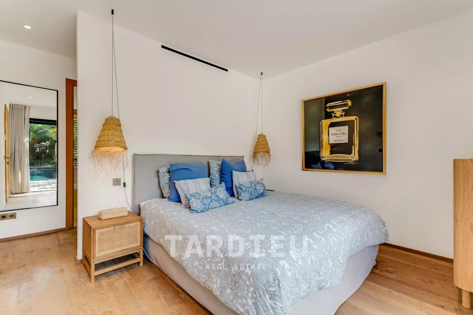 Villa Pinet : Centre et Lices accessibles à pied