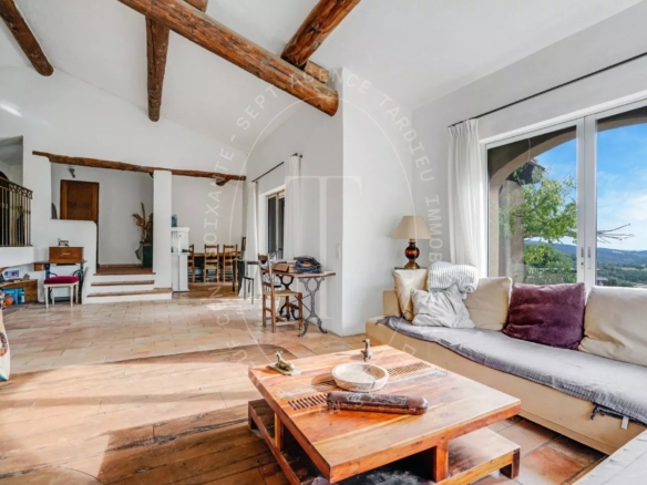 Maison provençale vue mer panoramique