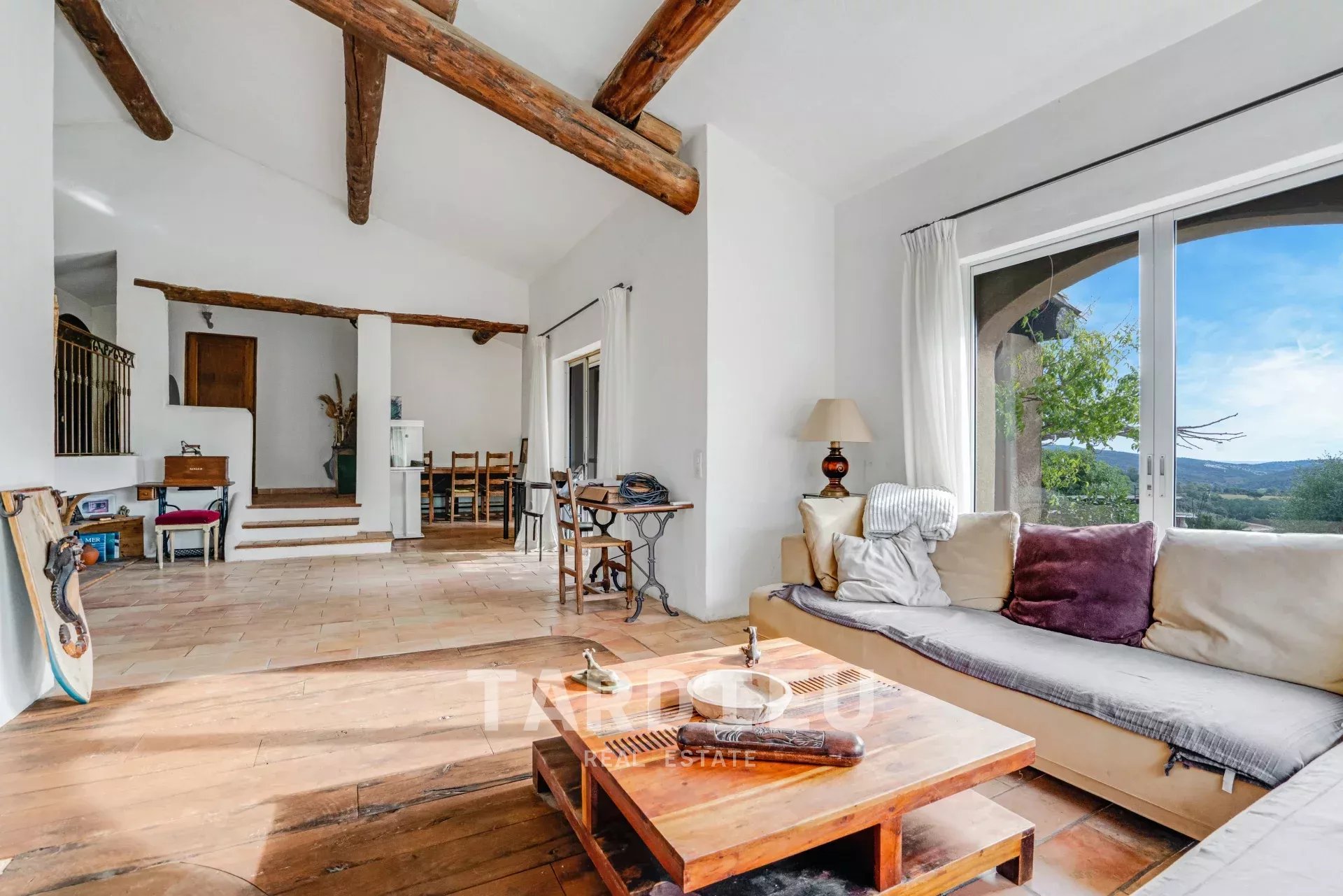 Maison provençale avec vue mer