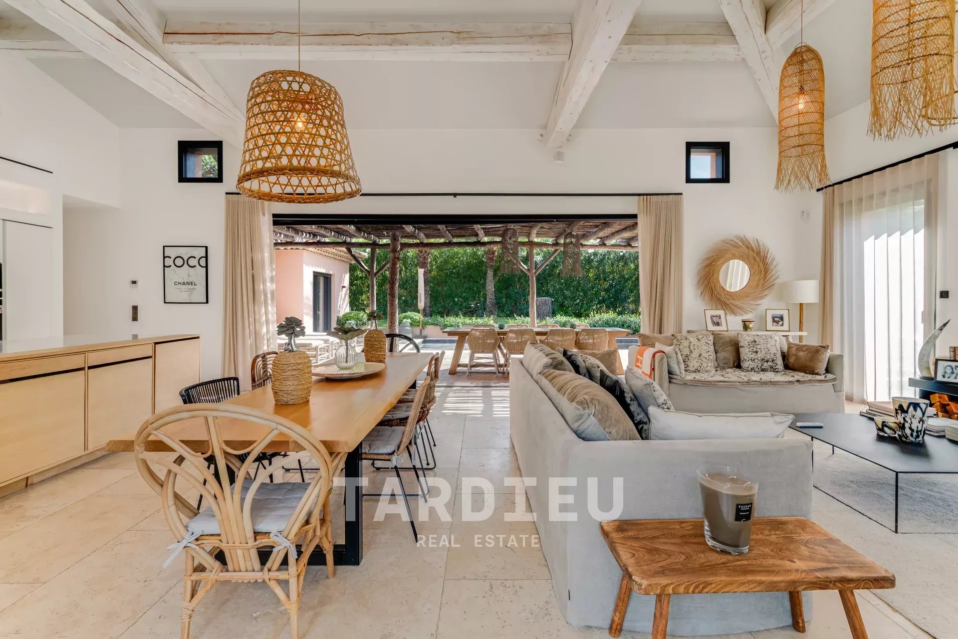 Villa Pinet : Centre et Lices accessibles à pied