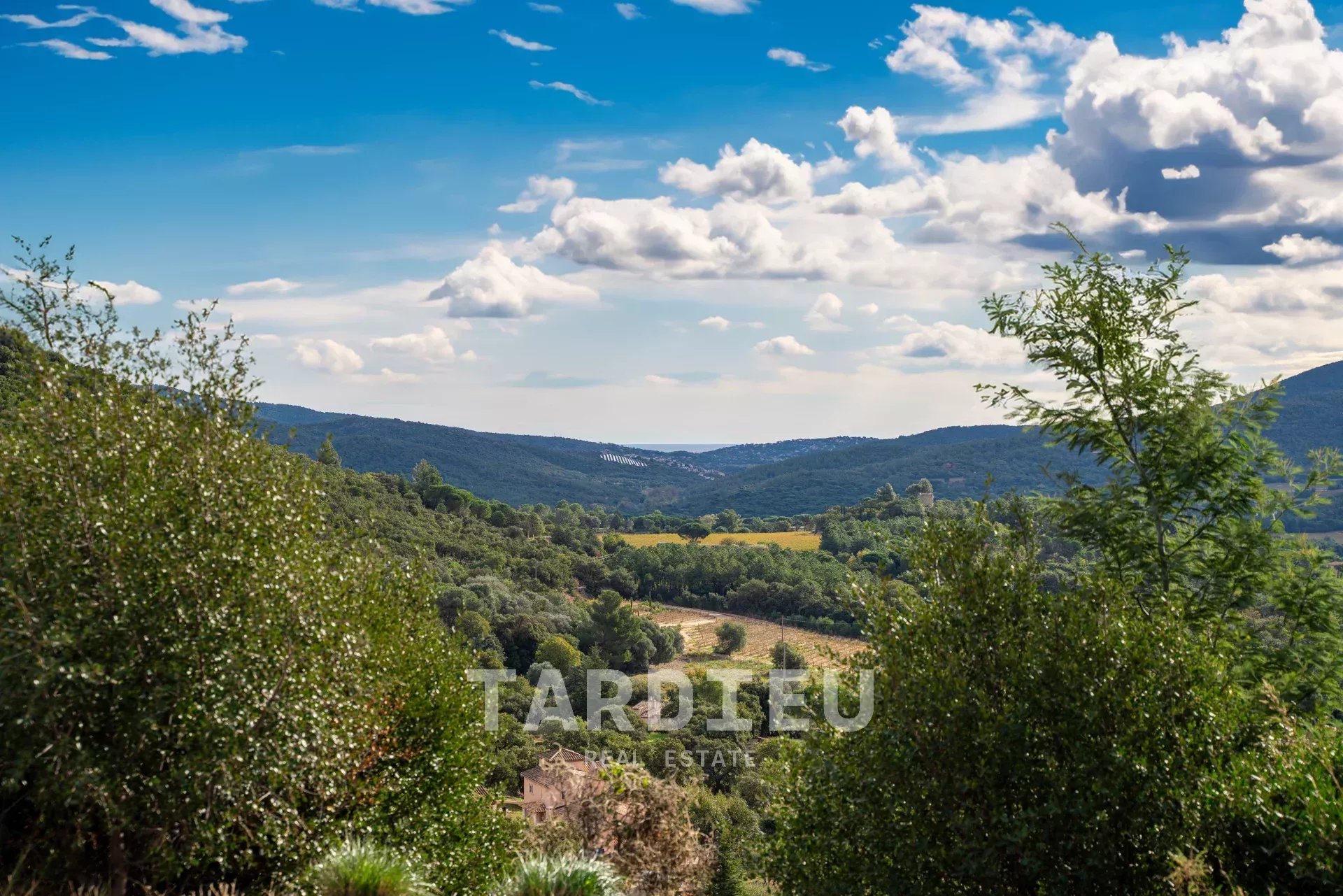 Maison provençale avec vue mer