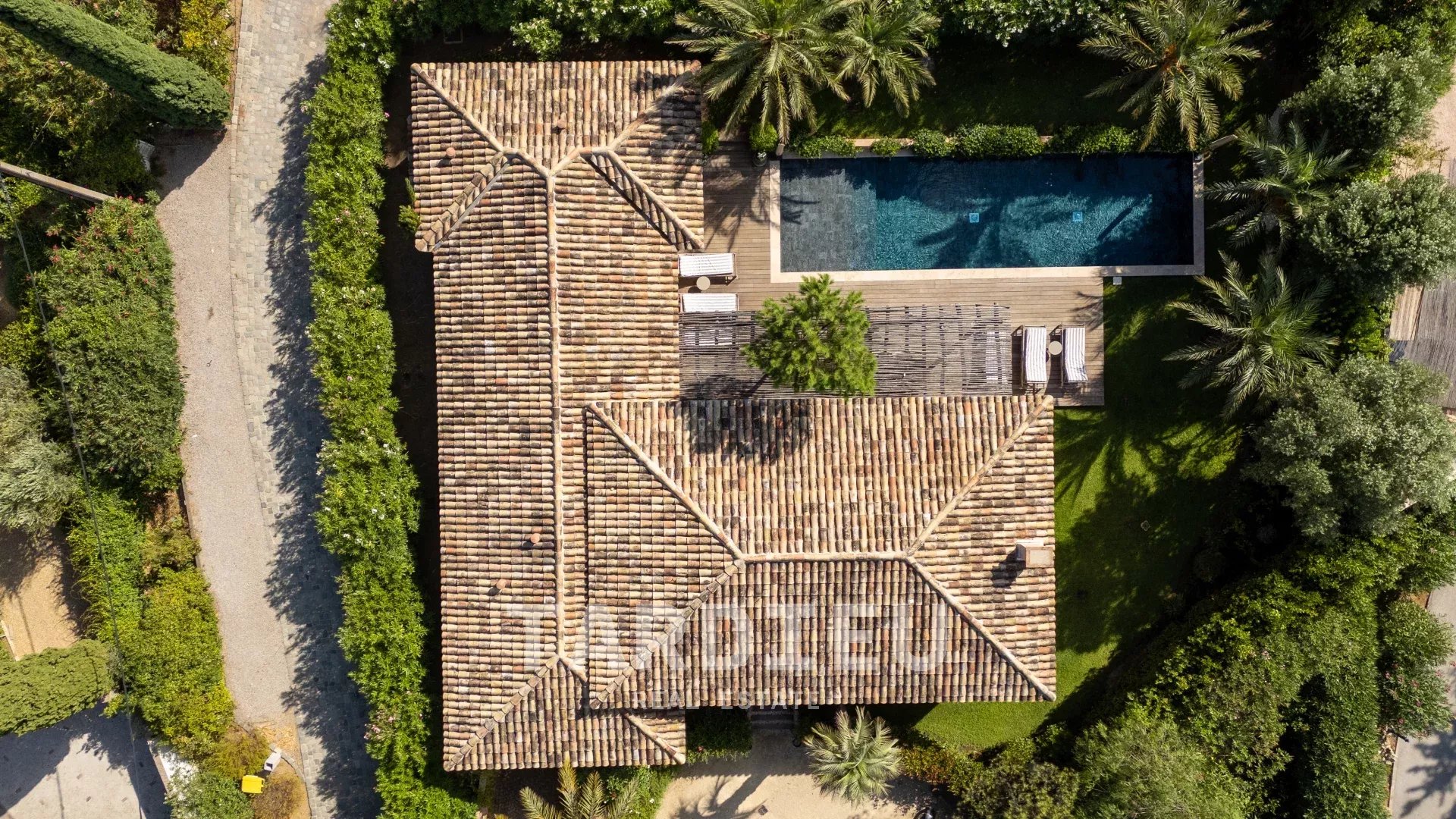 Villa Pinet : Centre et Lices accessibles à pied